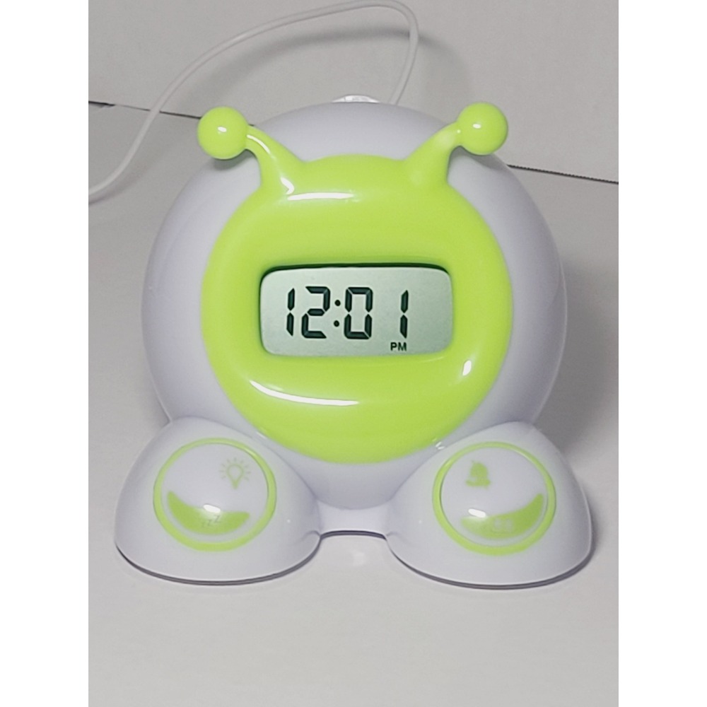 Mirari OK to Wake Alarm kid Clock Night Light PlayMonster 8091 White Green Alien
